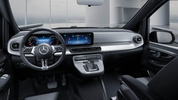 Mercedes-Benz V-Class V300 d Exclusive 5dr 9G-Tronic [Ex Long/6 St pack] Diesel Estate - Image 4